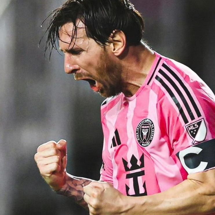 亚博体育-关于梅西在德国队比赛中战术调整，最后时刻胜出引发热议！比赛高潮迭起的信息