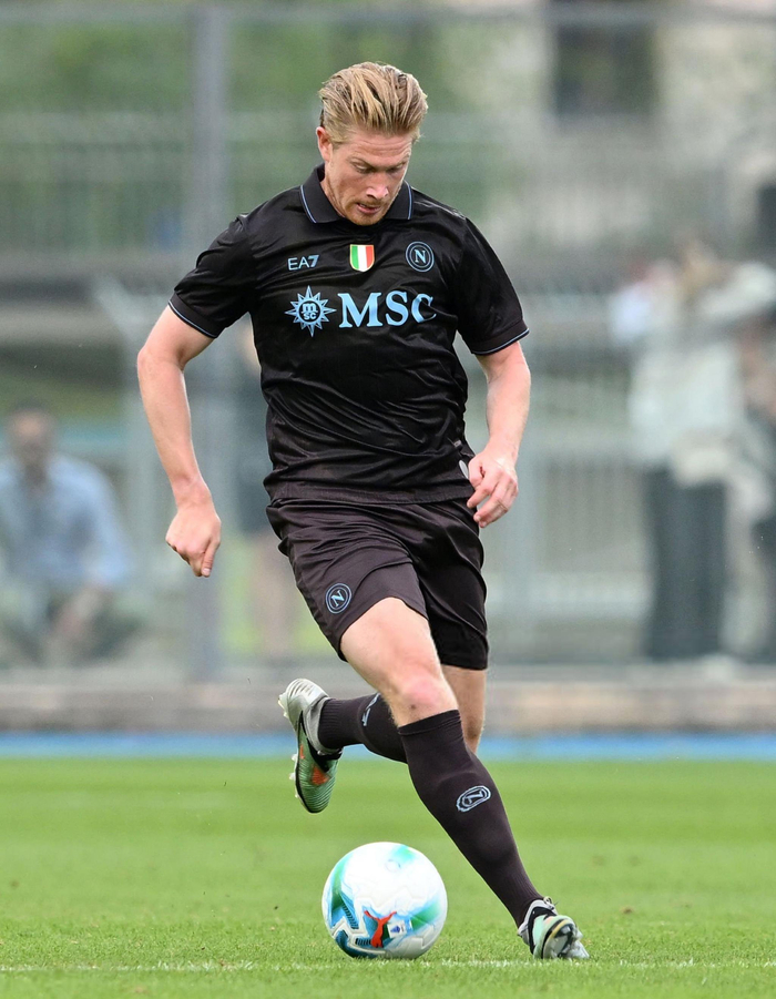  德布劳内职业生涯视频 