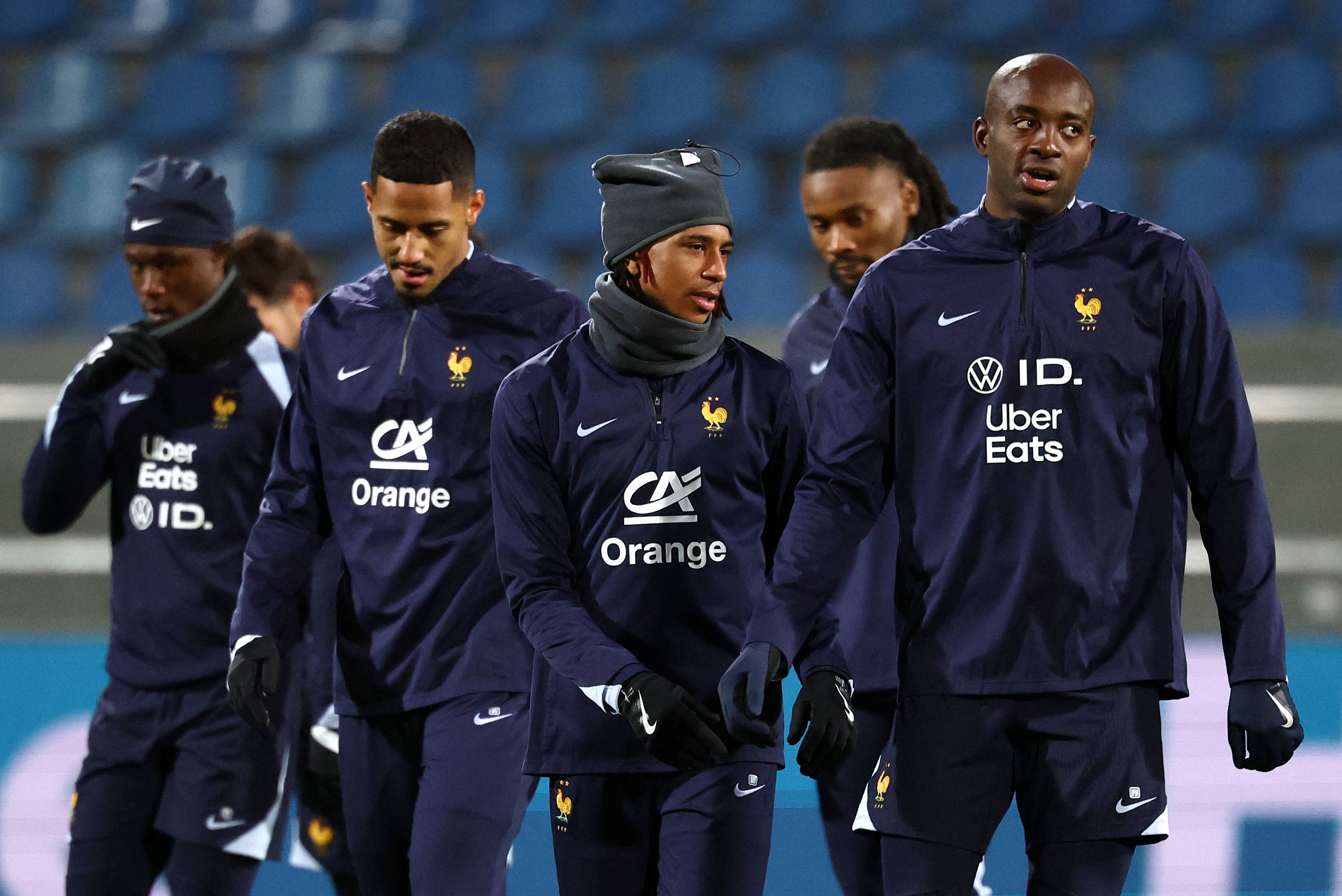 亚博-包含莱万多夫斯基赛事官方发布高光表现新规，法国队争议不断！的词条